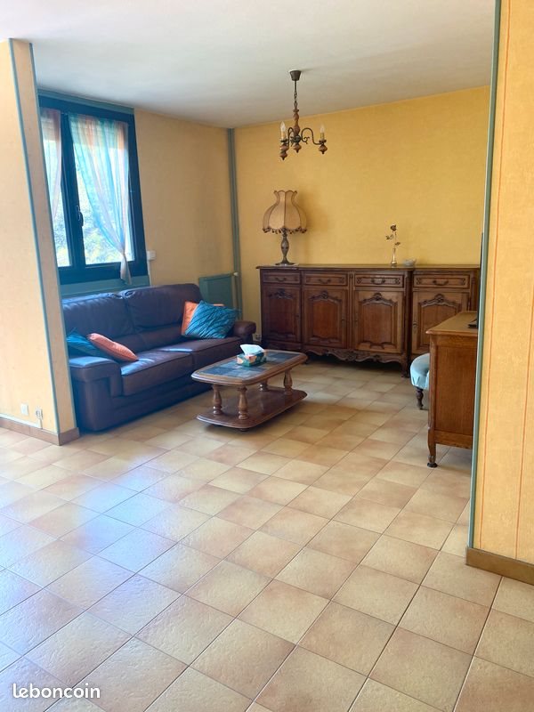 Appartement à vendre, 83m², Fréjus