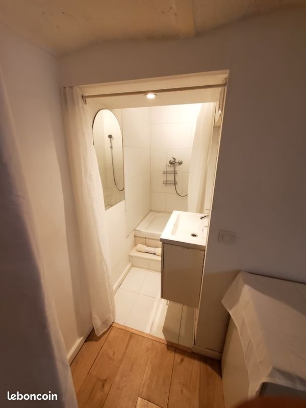 Appartement à louer, 25m², Vallauris