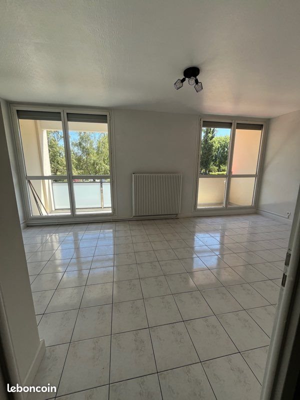 Appartement à louer, 60m², Mâcon