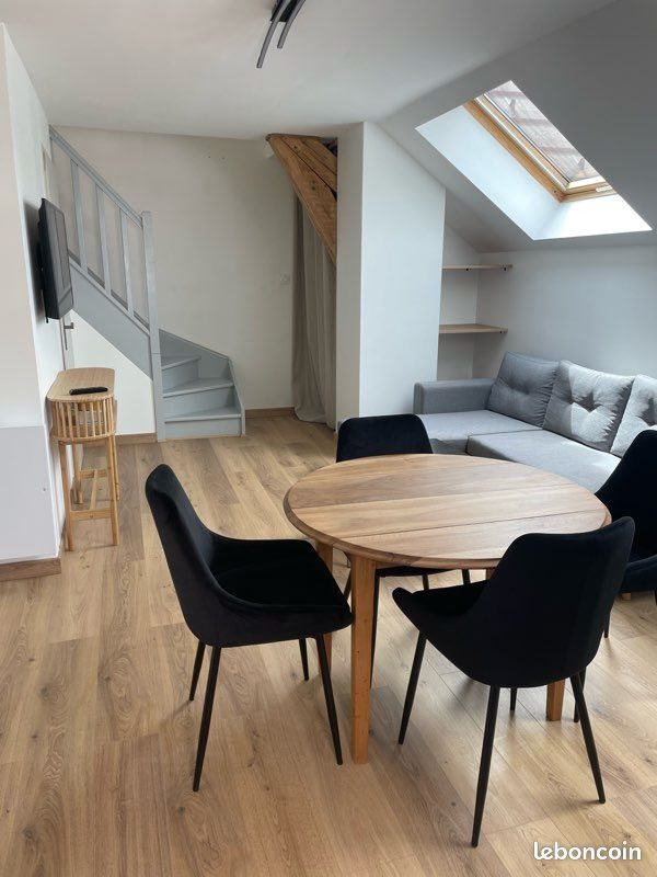 Appartement à louer, 37m², Groisy