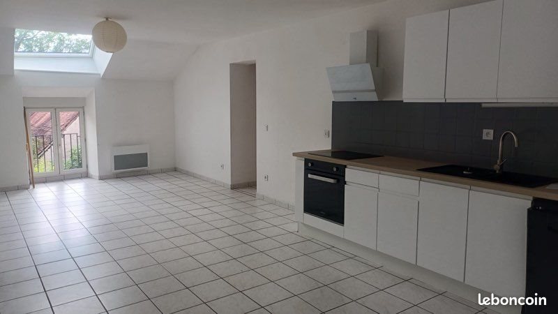 Appartement à louer, 98m², Pin