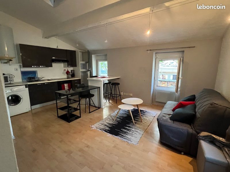 Appartement à louer, 25m², Valence