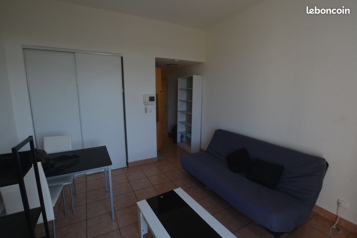 Appartement à louer, 25m², Nîmes