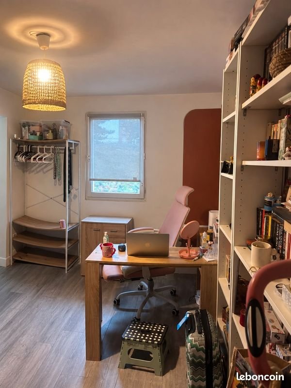 Appartement à louer, 20m², Courbevoie