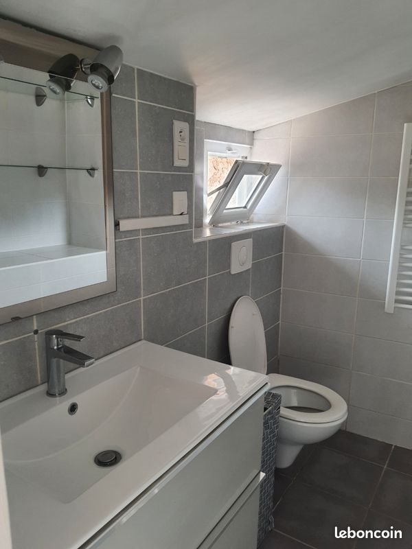 Appartement à louer, 27m², Reims