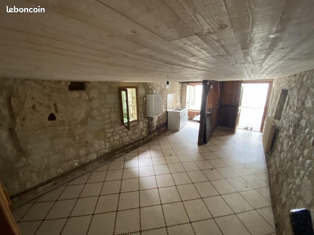 Maison à louer, 80m², Chinon