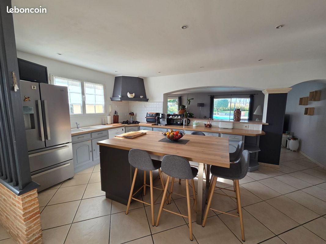 Maison à vendre, 157m², Arbanats