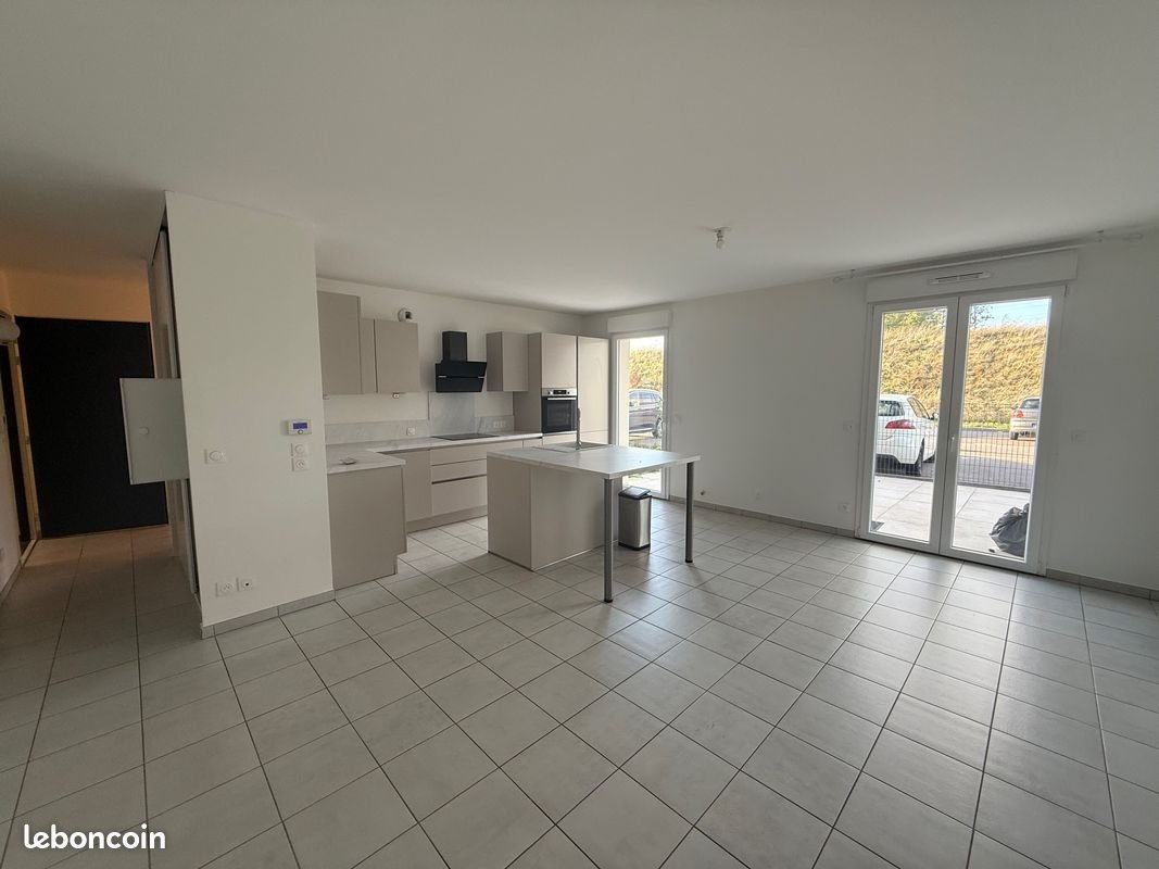 Appartement à louer, 63m², Guénange