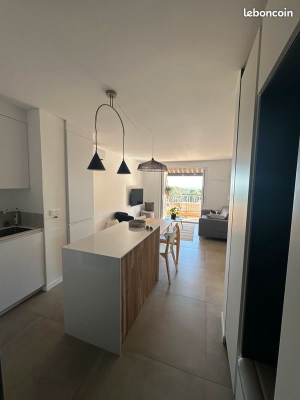 Appartement à louer, 49m², La Ciotat