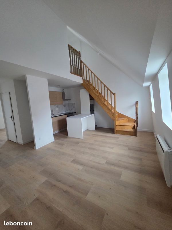 Appartement à louer, 53m², Raismes