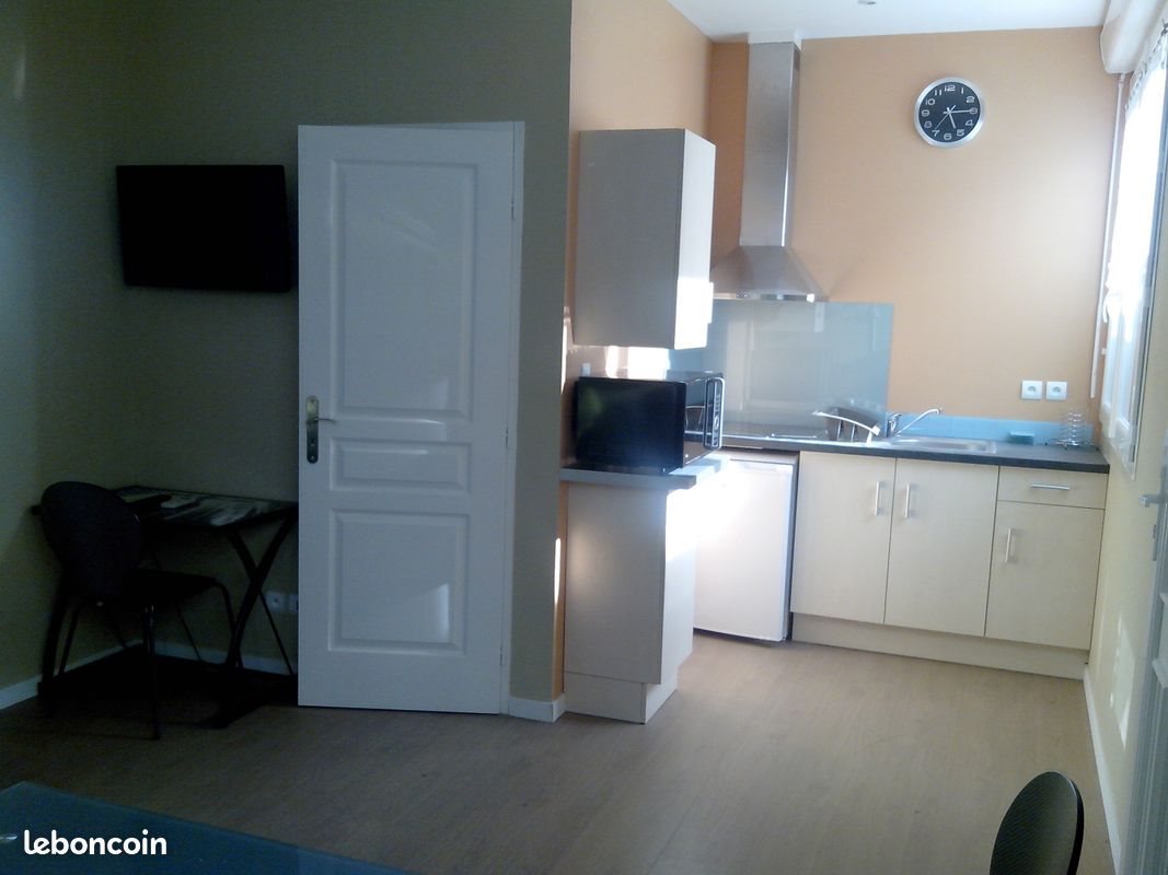Maison à louer, 21m², Nîmes