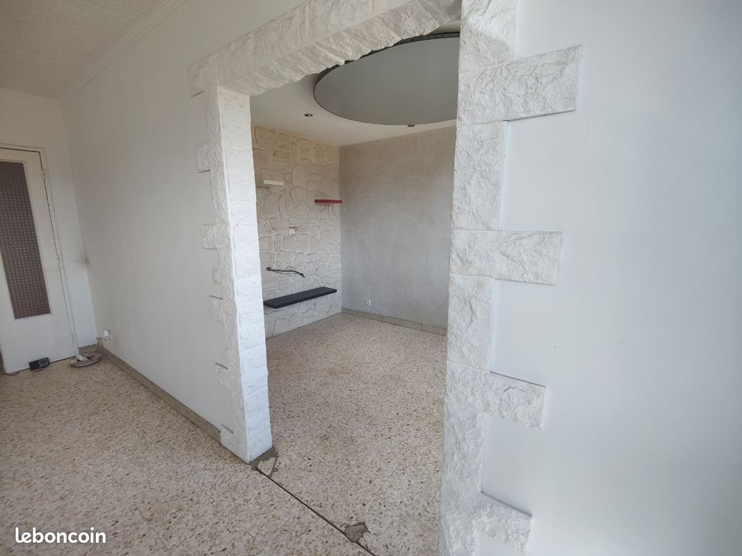 Appartement à louer, 67m², Marseille 15ème