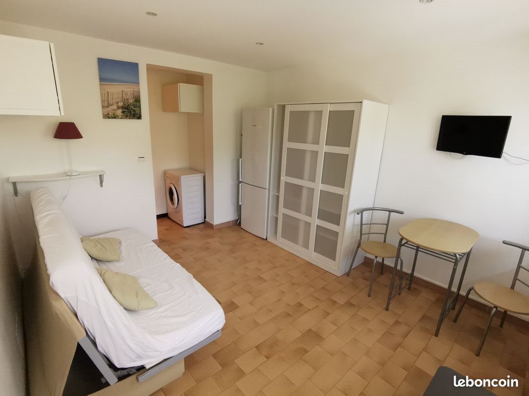 Appartement à louer, 22m², Châteaurenard