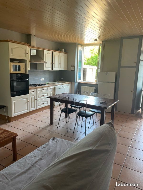 Appartement à louer, 47m², La Bourboule