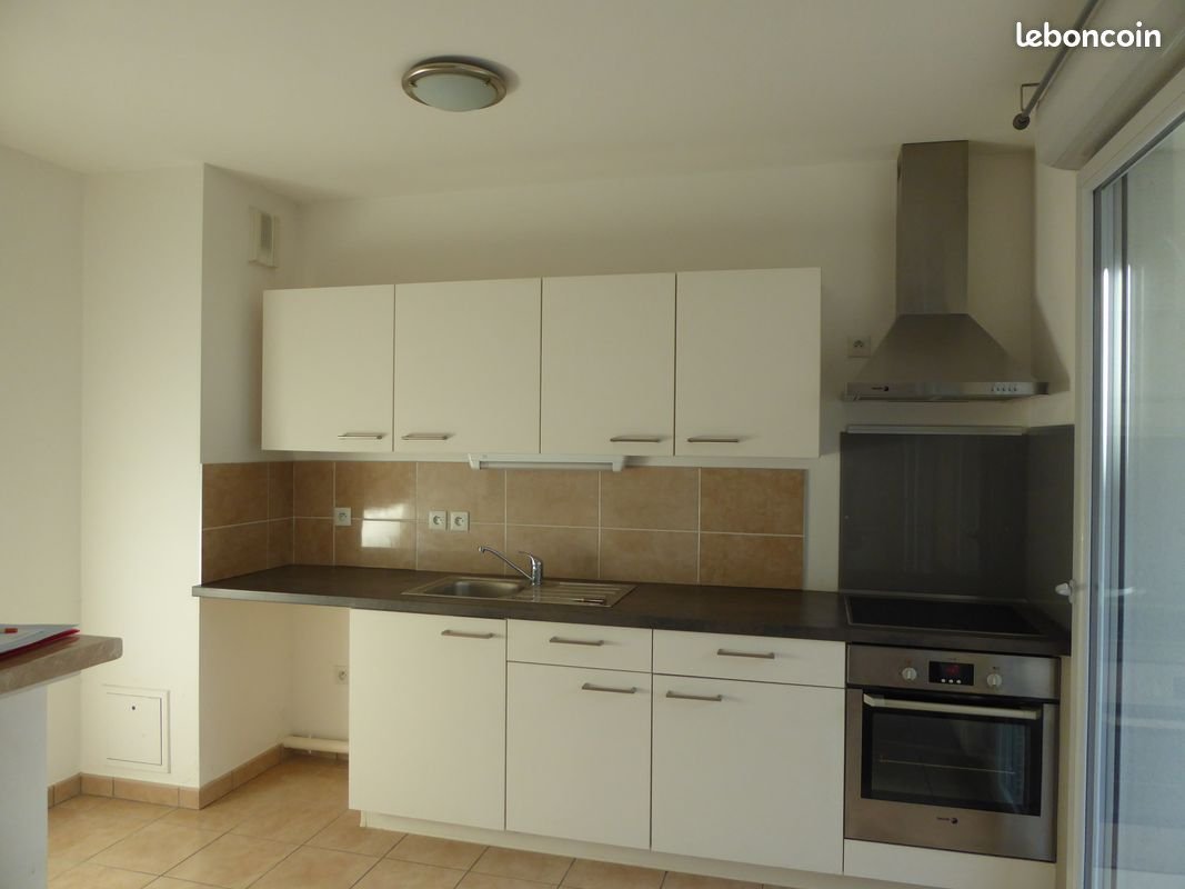 Appartement à louer, 66m², Reims