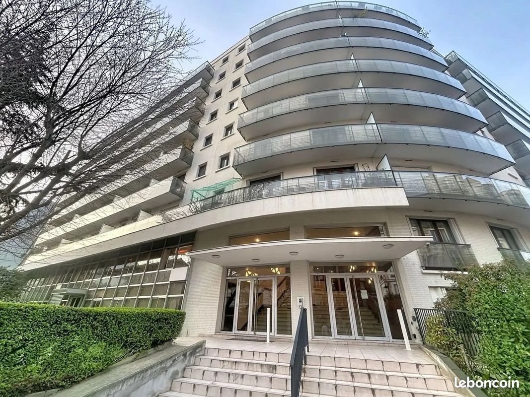 Appartement à louer, 27m², Puteaux