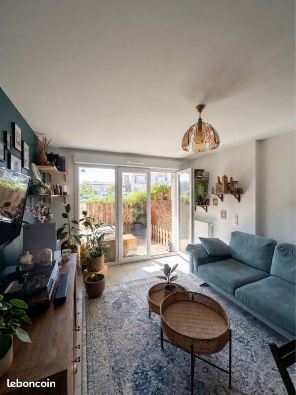 Appartement à louer, 47m², Périgny