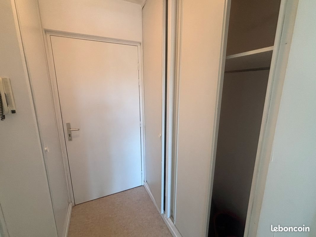 Appartement à louer, 28m², Metz