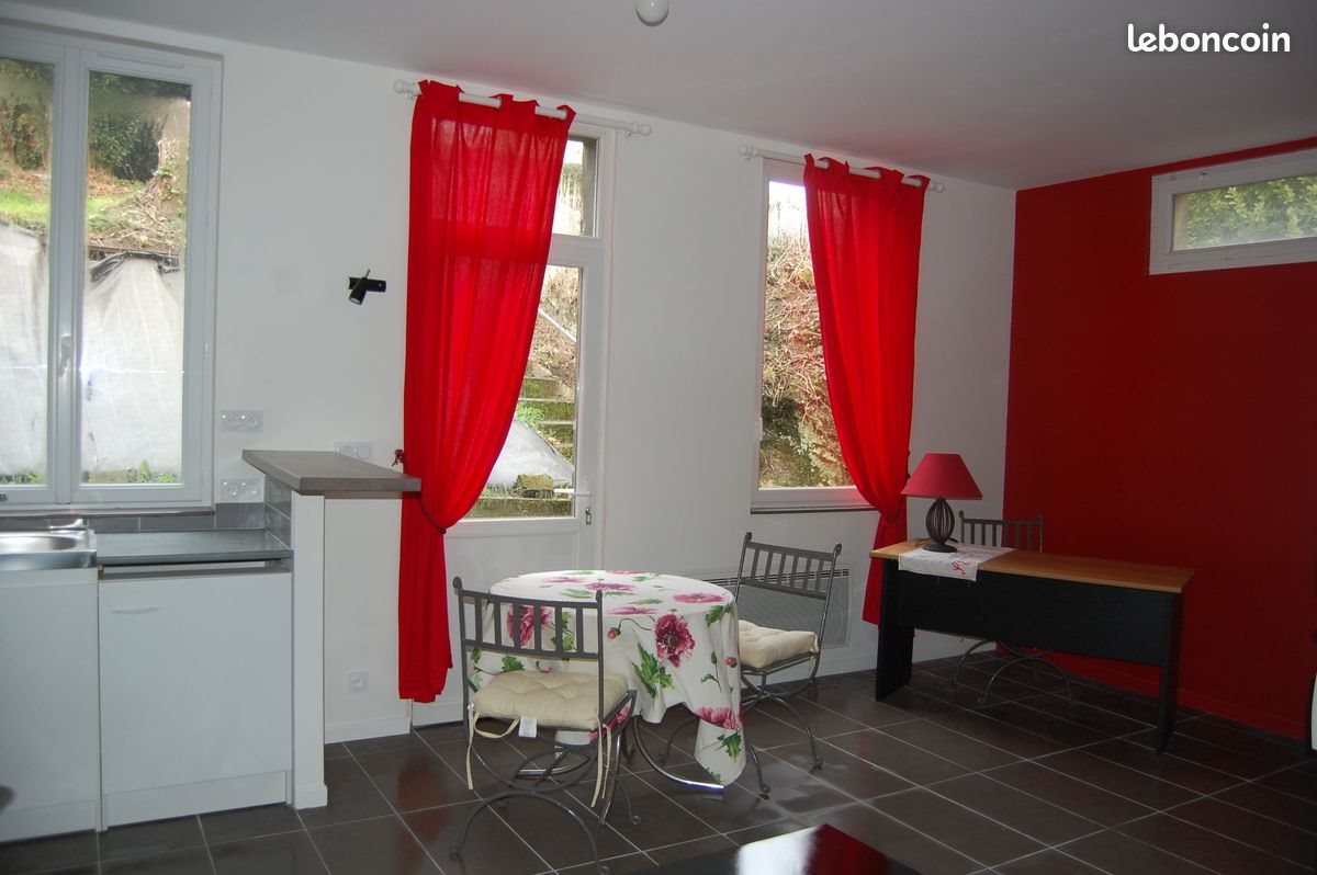 Appartement à louer, 18m², Rostrenen
