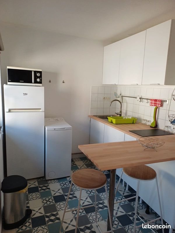 Appartement à louer, 38m², Nîmes