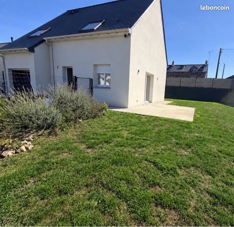 Maison à louer, 102m², Fougères