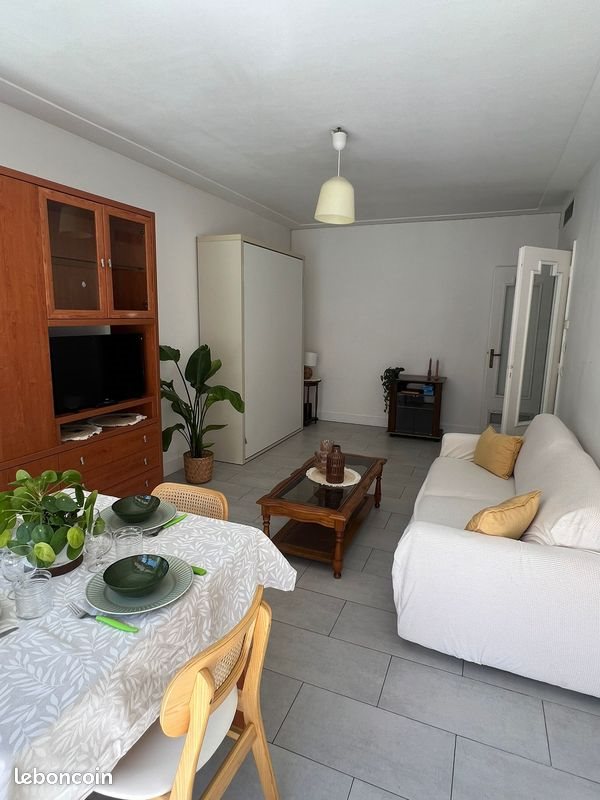 Appartement à louer, 34m², Menton