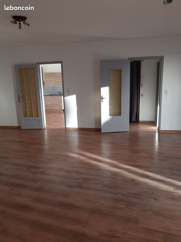 Appartement à louer, 95m², Elne