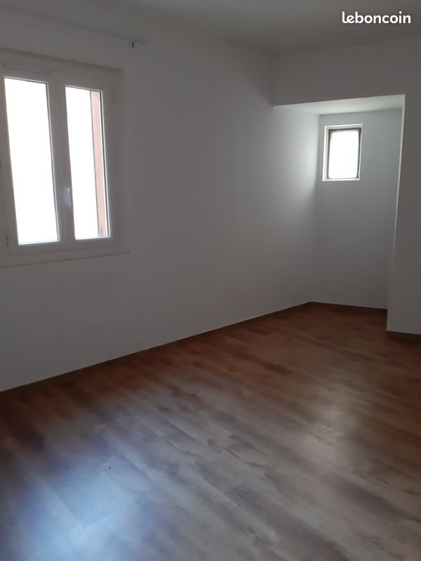 Appartement à louer, 95m², Elne