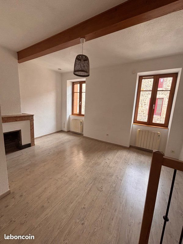 Maison à louer, 56m², Saint-Marcellin-en-Forez