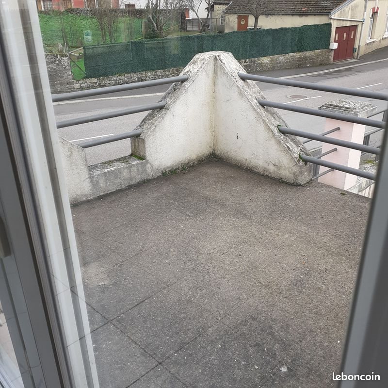 Appartement à louer, 100m², Aillevillers-et-Lyaumont