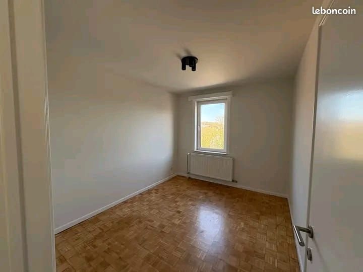 Appartement à louer, 80m², Deville