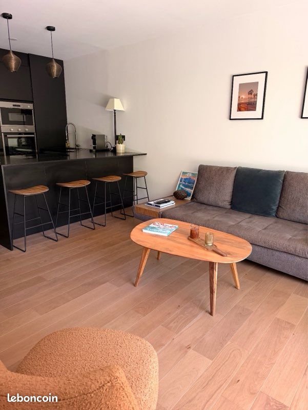 Appartement à louer, 34m², Marseille 8ème
