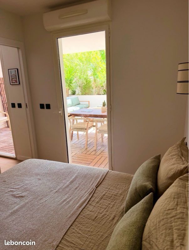 Appartement à louer, 34m², Marseille 8ème