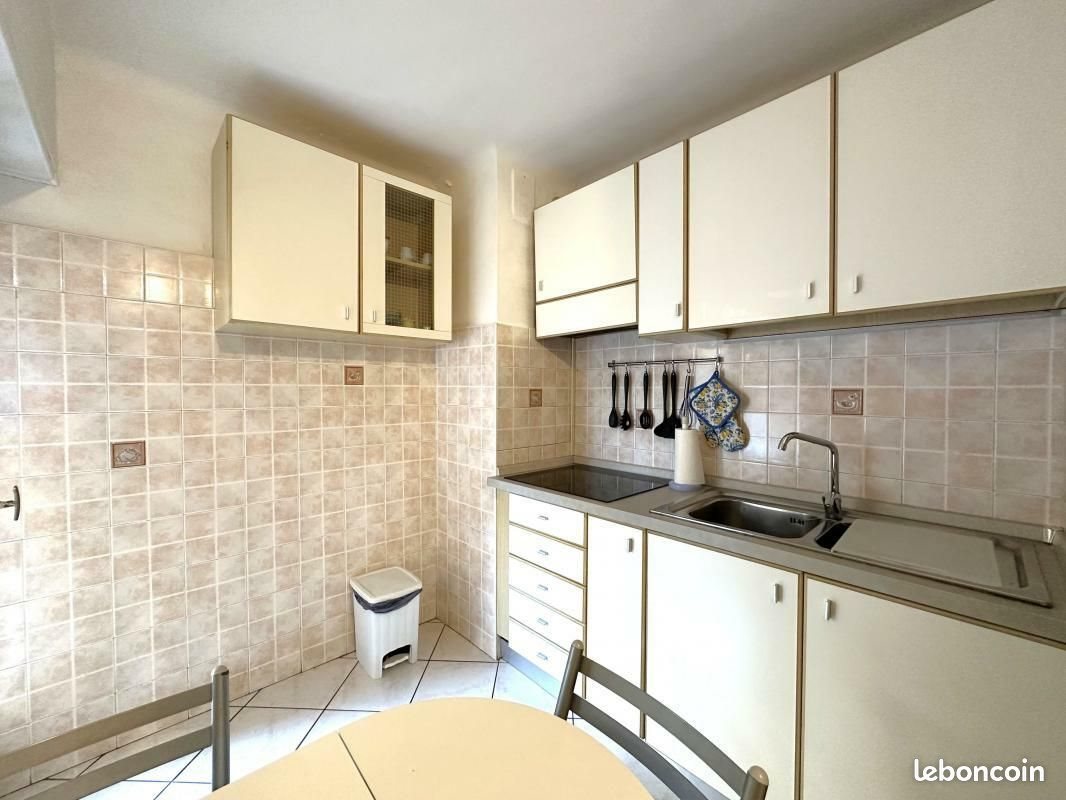 Appartement à louer, 24m², Menton