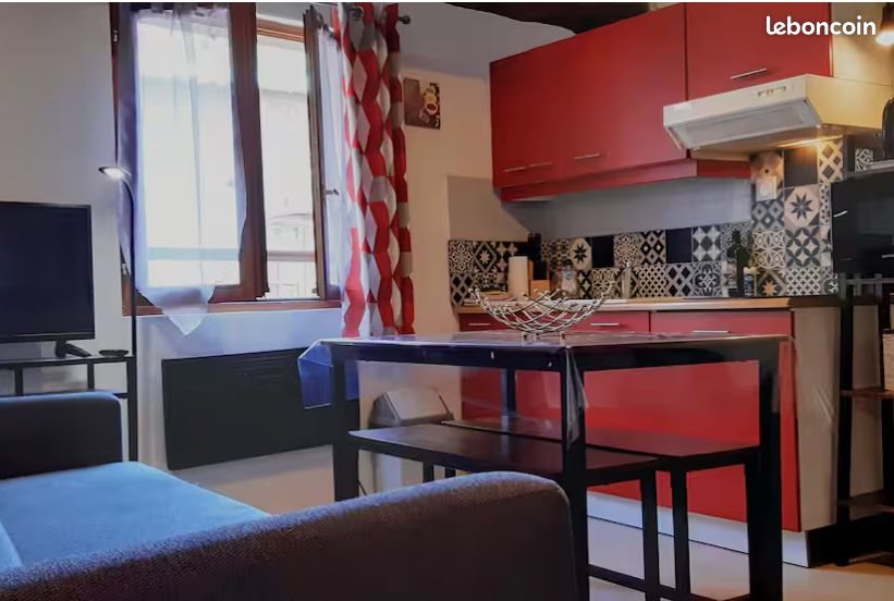 Appartement à louer, 30m², Riez