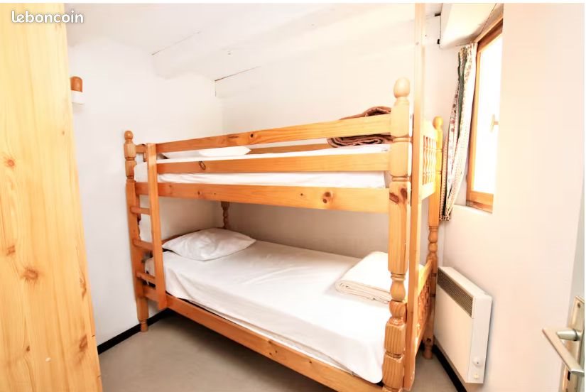 Appartement à louer, 30m², Riez