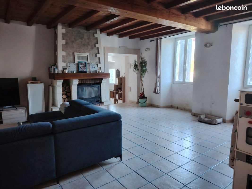 Maison à vendre, 170m², Echebrune