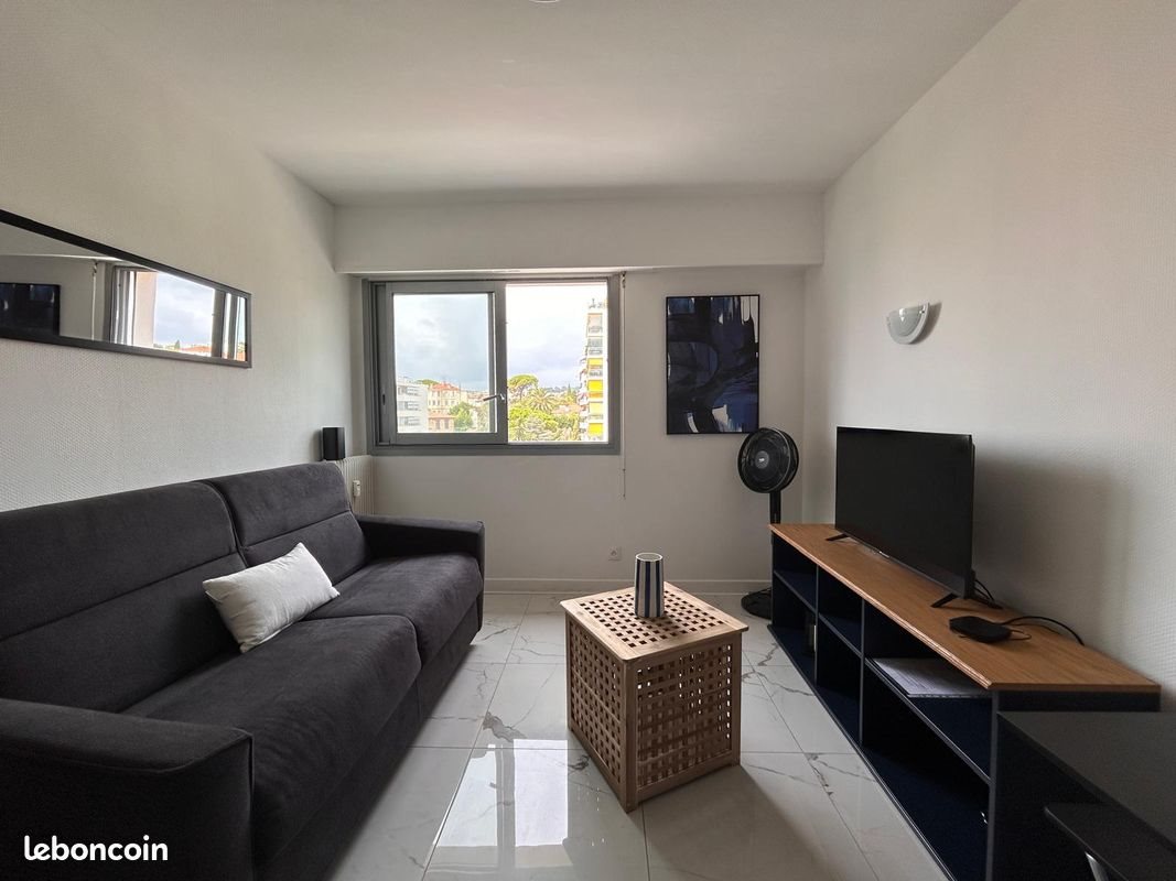 Appartement à louer, 17m², Cannes