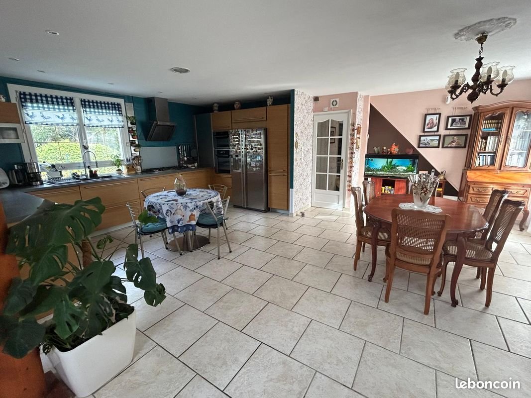 Maison à vendre, 245m², Charbonnières-les-Bains