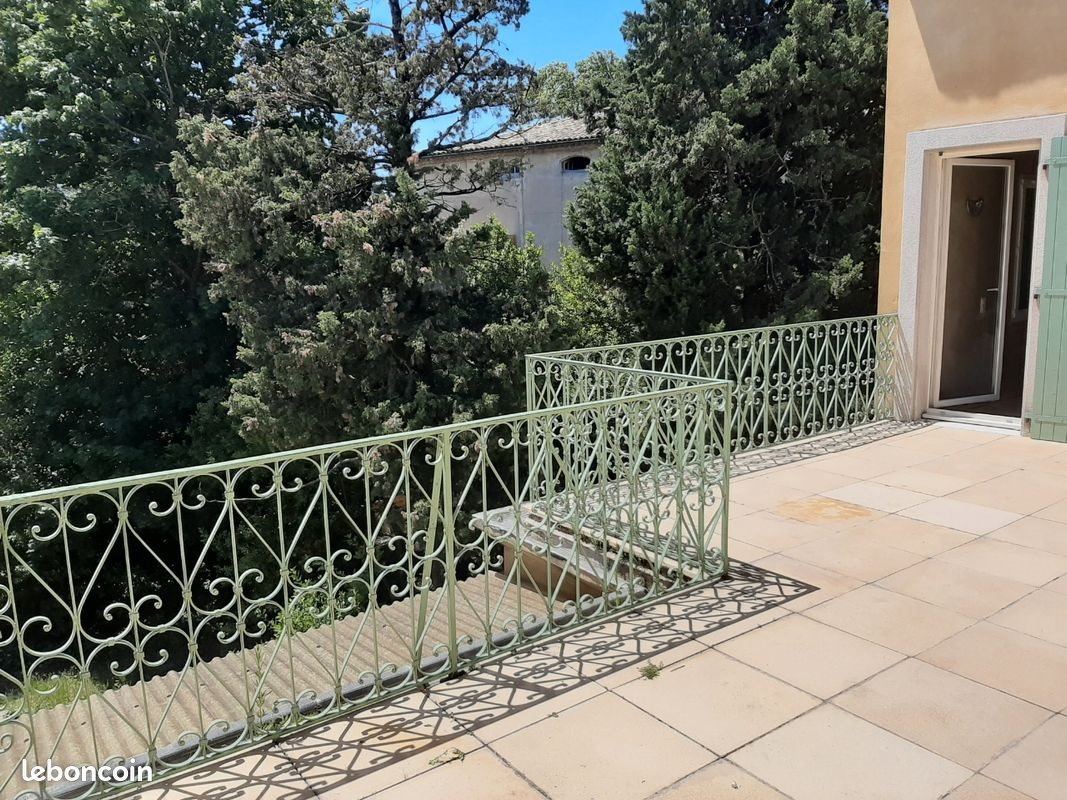 Appartement à louer, 38m², Saint-Marcel-d'Ardèche