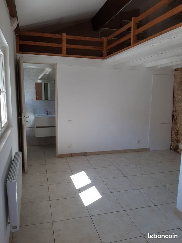 Appartement à louer, 38m², Saint-Marcel-d'Ardèche