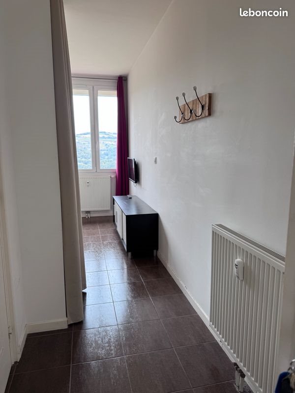 Appartement à louer, 21m², Yzeron