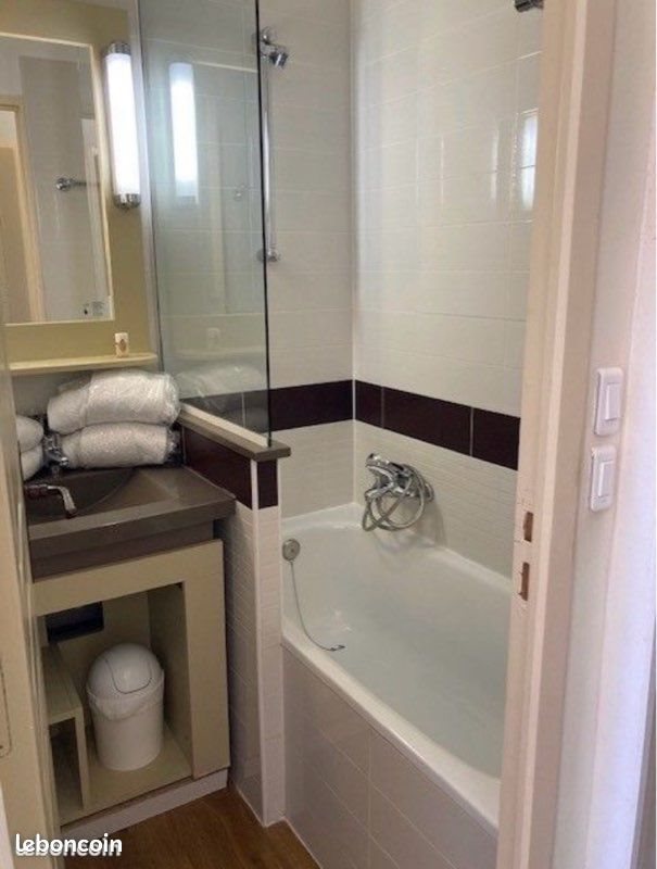 Appartement à louer, 23m², Saint-Raphaël