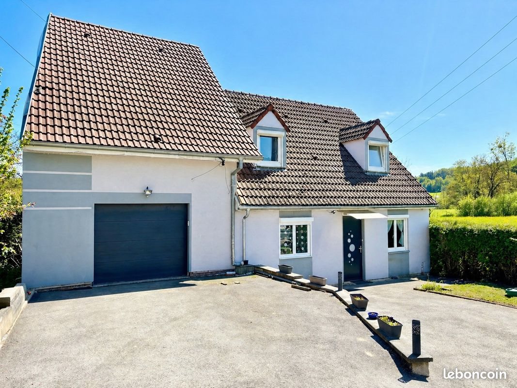 Maison à vendre, 145m², Lougres
