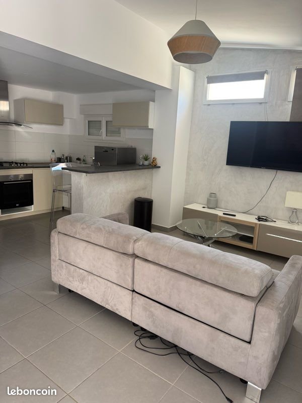 Appartement à louer, 60m², Aubagne