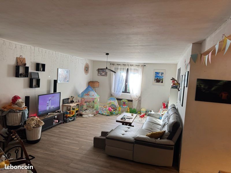 Maison à louer, 106m², Saint-Martin-de-Valgalgues