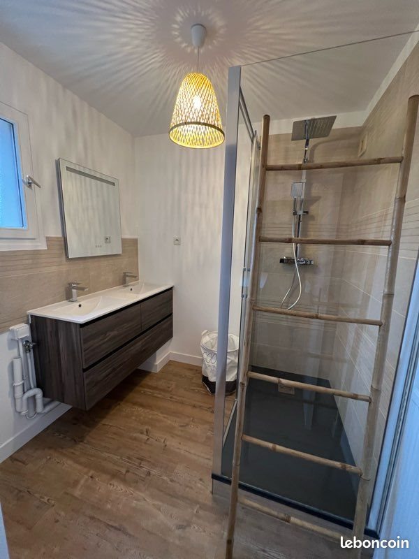 Appartement à louer, 47m², Auray