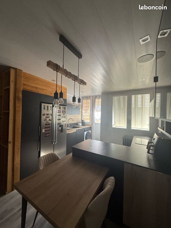 Appartement à vendre, 73m², Aurillac