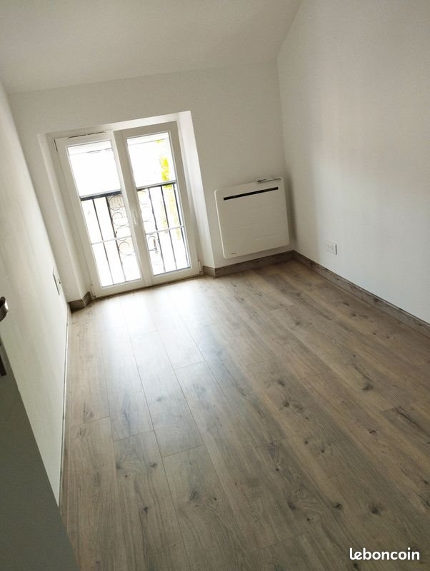 Maison à louer, 93m², Dormans