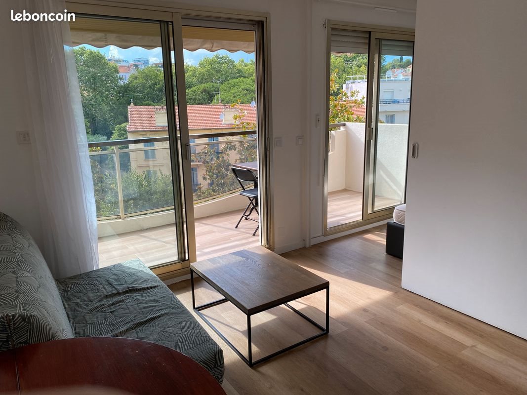 Appartement à louer, 24m², Cannes
